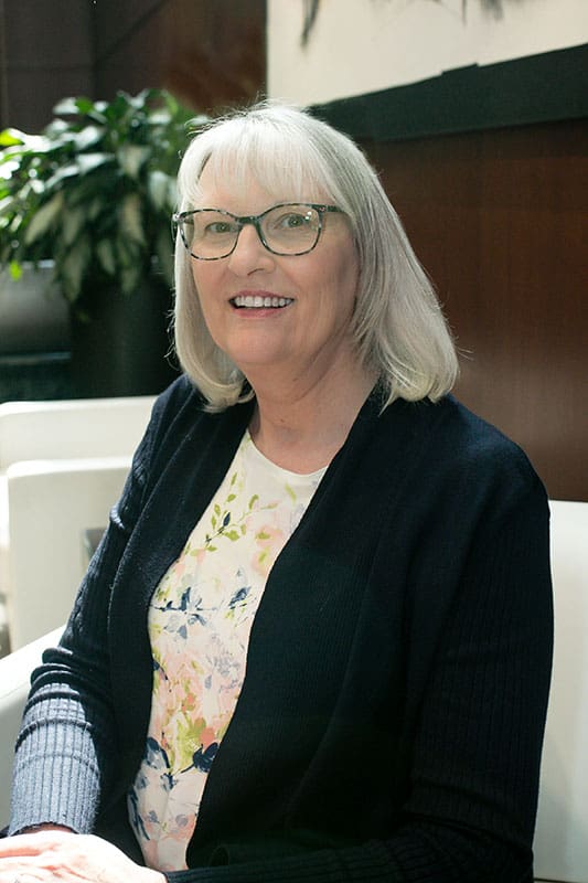 Paula Wohldmann, Bookkeeper